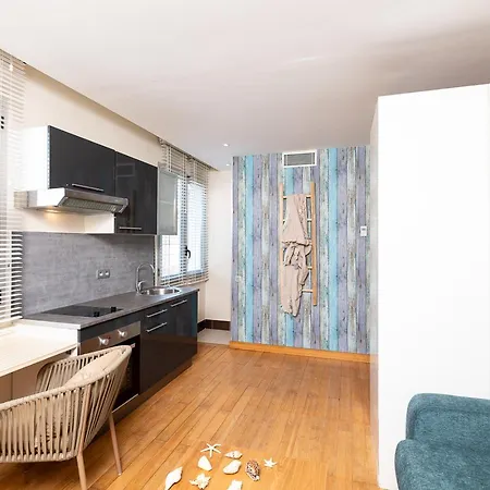 Meuble Mandara - Antibes - - French Riviera Appartement Juan-les-Pins